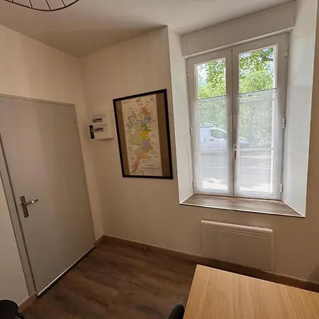 Bienvenue Au Quai 29 Apartament *