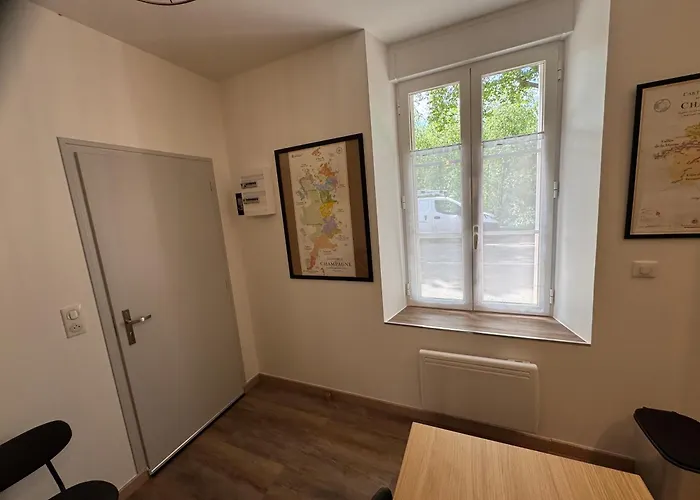 Bienvenue Au Quai 29 Apartment *